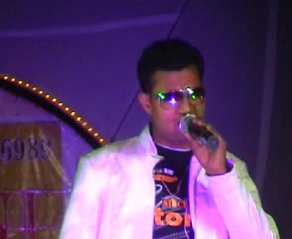 professional male singer jenin palestine
